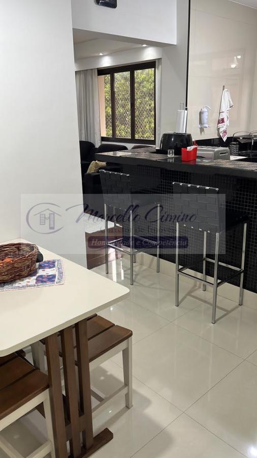 Apartamento para alugar com 4 quartos, 190m² - Foto 16