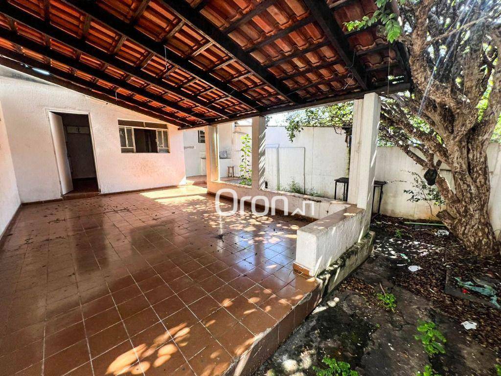 Casa à venda com 3 quartos, 76m² - Foto 8