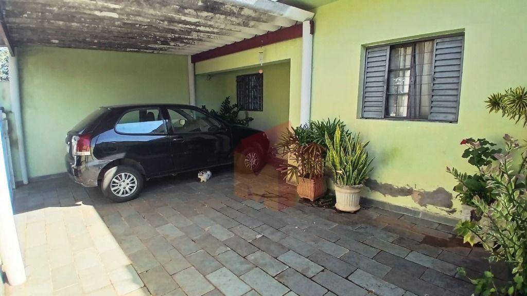 Casa à venda com 3 quartos, 108m² - Foto 4
