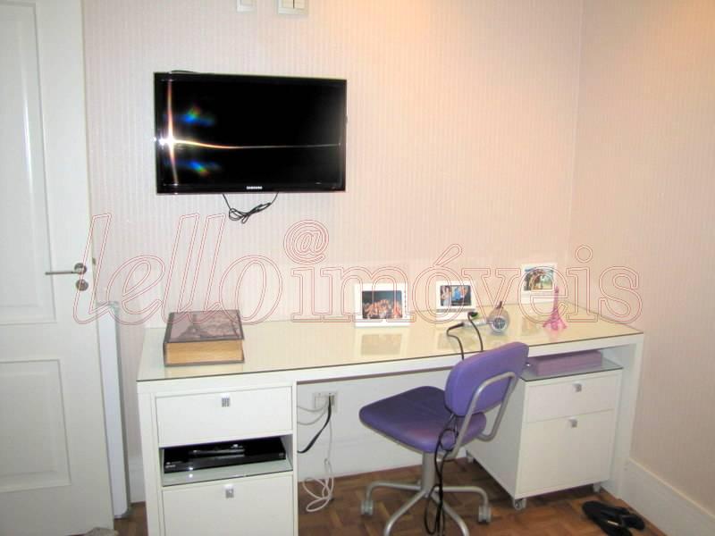 Apartamento à venda com 4 quartos, 245m² - Foto 12