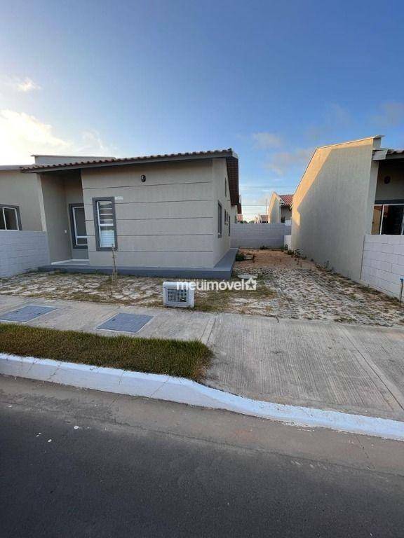 Casa de Condomínio à venda com 2 quartos, 52m² - Foto 1