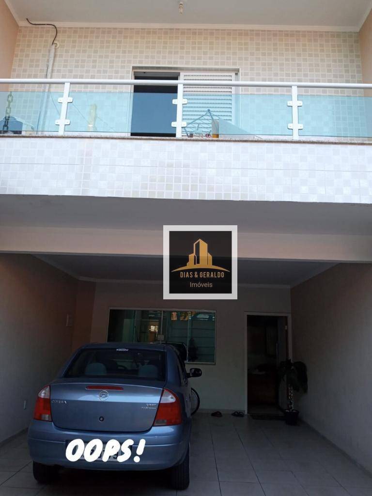 Sobrado à venda com 3 quartos, 150m² - Foto 1