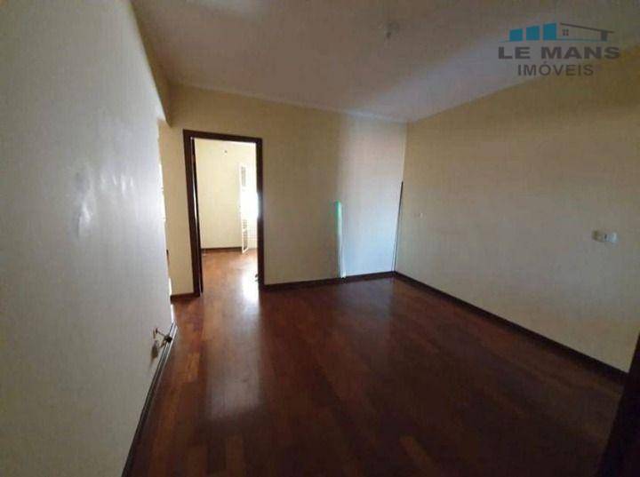 Casa à venda com 2 quartos, 140m² - Foto 10