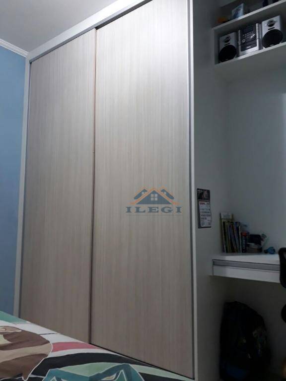 Apartamento à venda com 2 quartos, 60m² - Foto 13