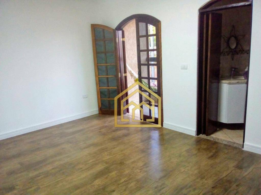 Sobrado à venda com 4 quartos, 180m² - Foto 13