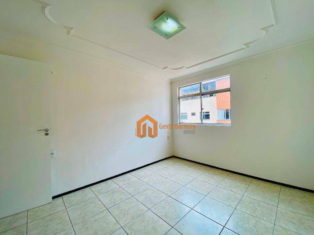 Apartamento à venda com 3 quartos, 203m² - Foto 10