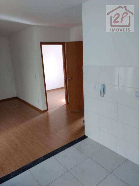 Apartamento para alugar com 2 quartos, 40m² - Foto 6