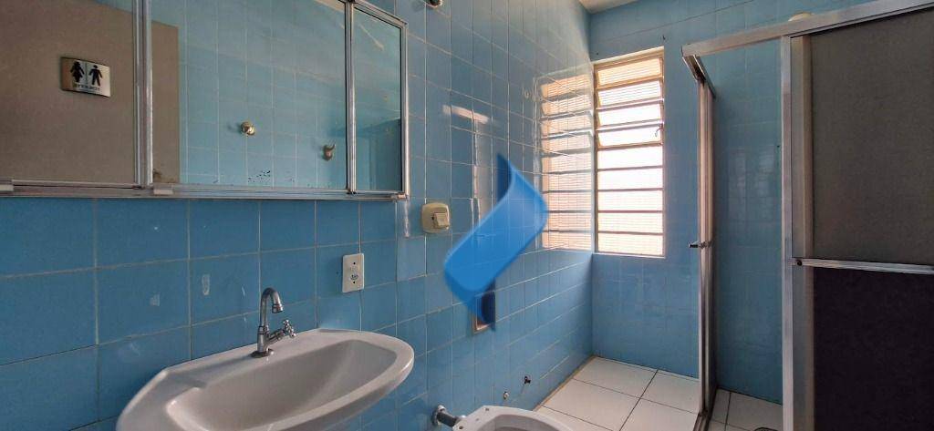 Casa à venda com 4 quartos, 278m² - Foto 9