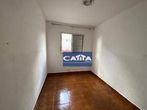 Apartamento para alugar com 2 quartos, 40m² - Foto 11