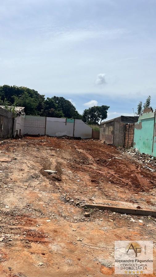 Terreno à venda, 375m² - Foto 1