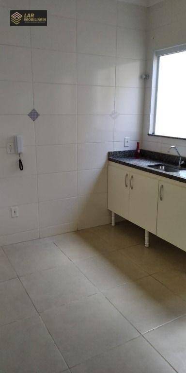 Casa de Condomínio para alugar com 2 quartos, 110m² - Foto 26