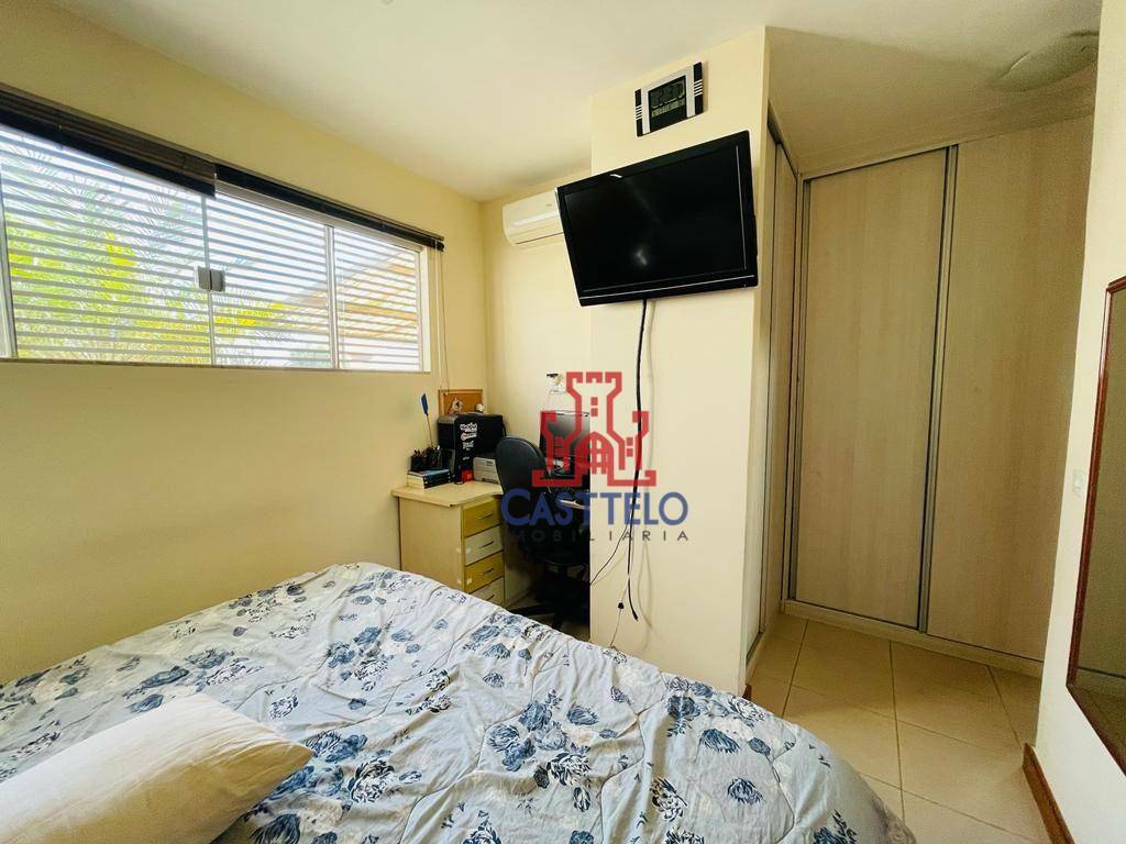 Casa à venda com 3 quartos, 130m² - Foto 7