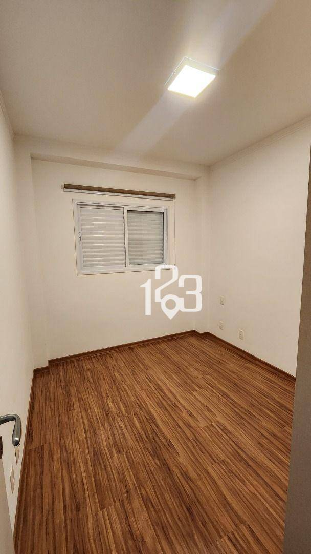 Apartamento para alugar com 2 quartos, 68m² - Foto 8