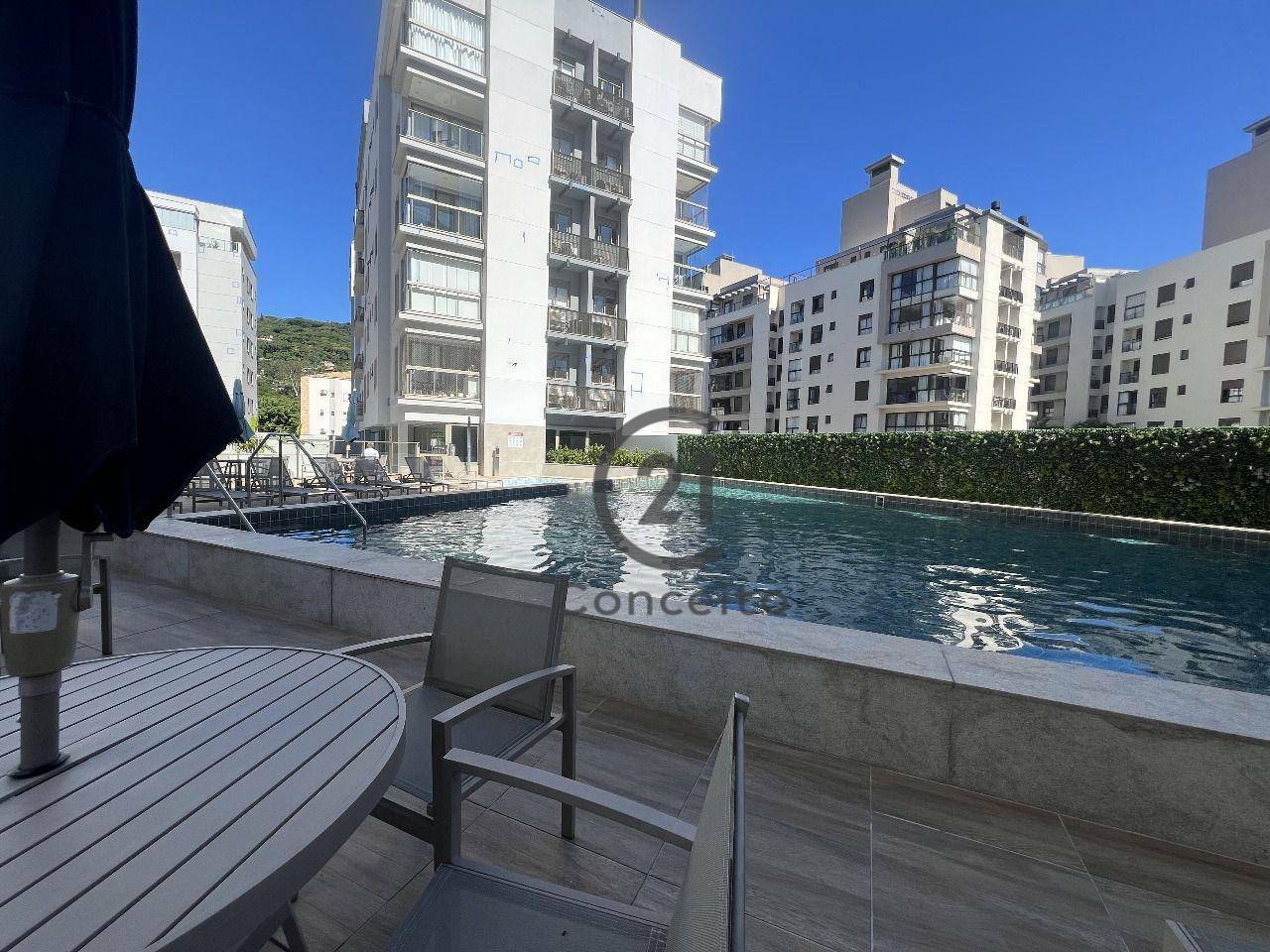 Apartamento à venda com 2 quartos, 75m² - Foto 21