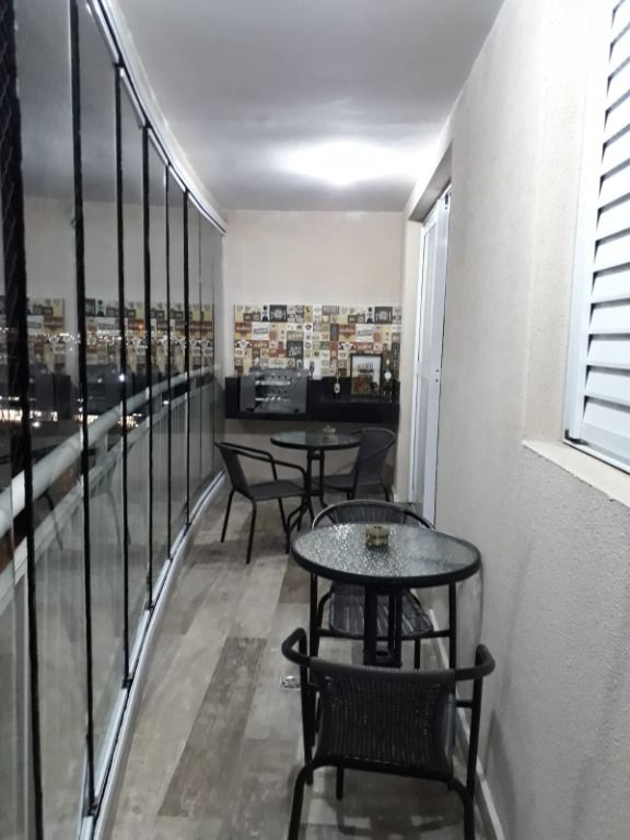 Apartamento à venda com 3 quartos, 82m² - Foto 4