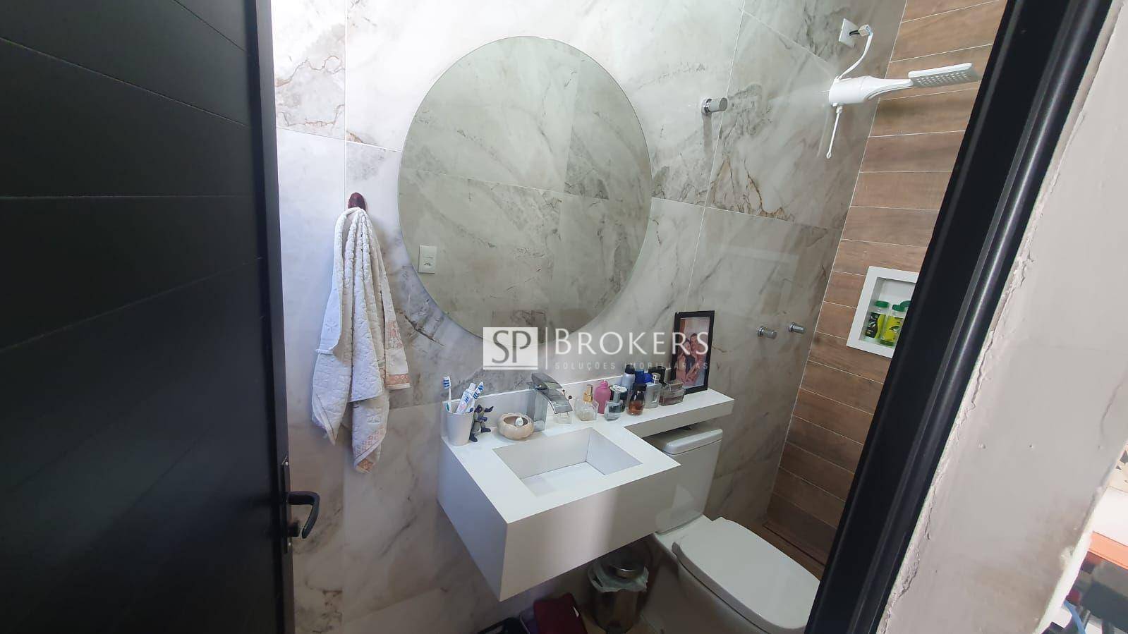 Casa à venda com 3 quartos, 200m² - Foto 17