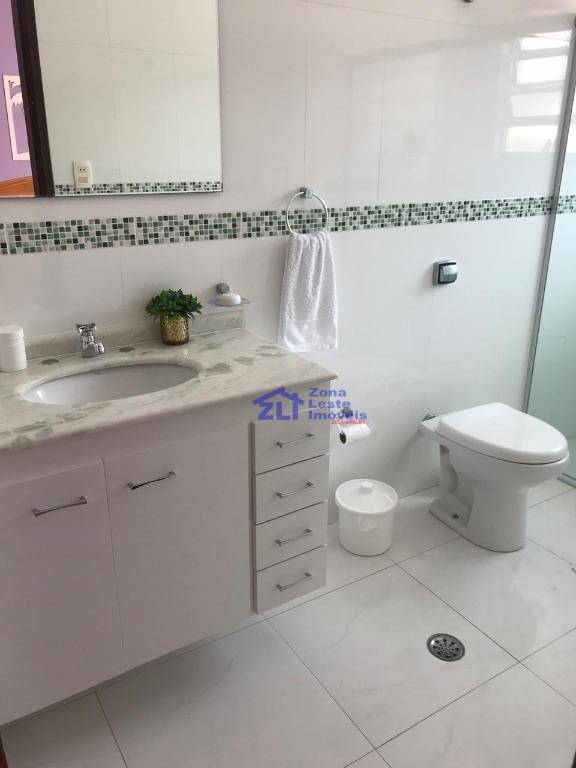 Sobrado à venda com 3 quartos, 180m² - Foto 18