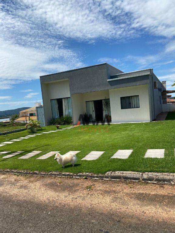 Casa, 4 quartos, 200 m² - Foto 1