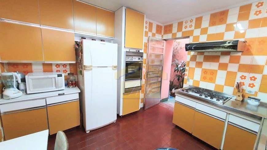 Sobrado à venda com 4 quartos, 322M2 - Foto 17