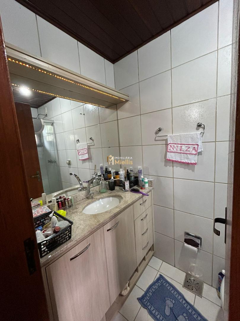 Casa à venda com 3 quartos, 338m² - Foto 20