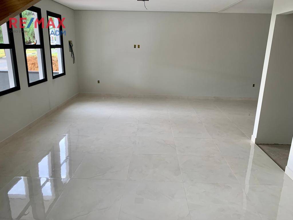 Casa de Condomínio à venda com 3 quartos, 180m² - Foto 18