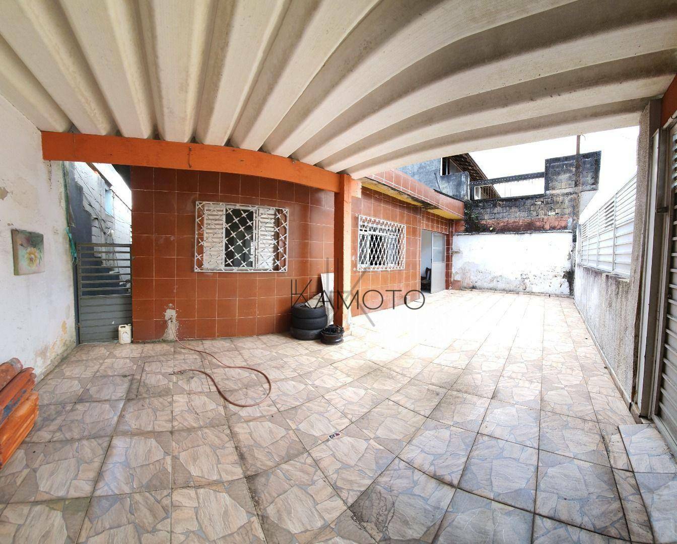 Casa à venda com 3 quartos, 250m² - Foto 3