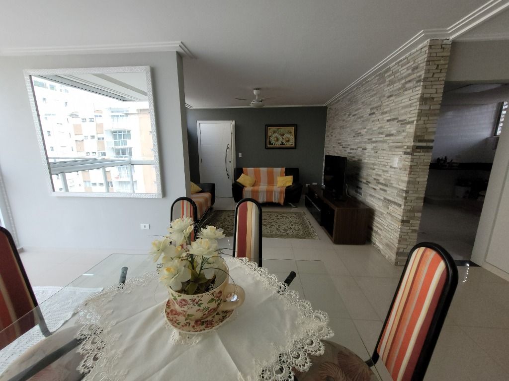 Apartamento à venda com 4 quartos, 113m² - Foto 3