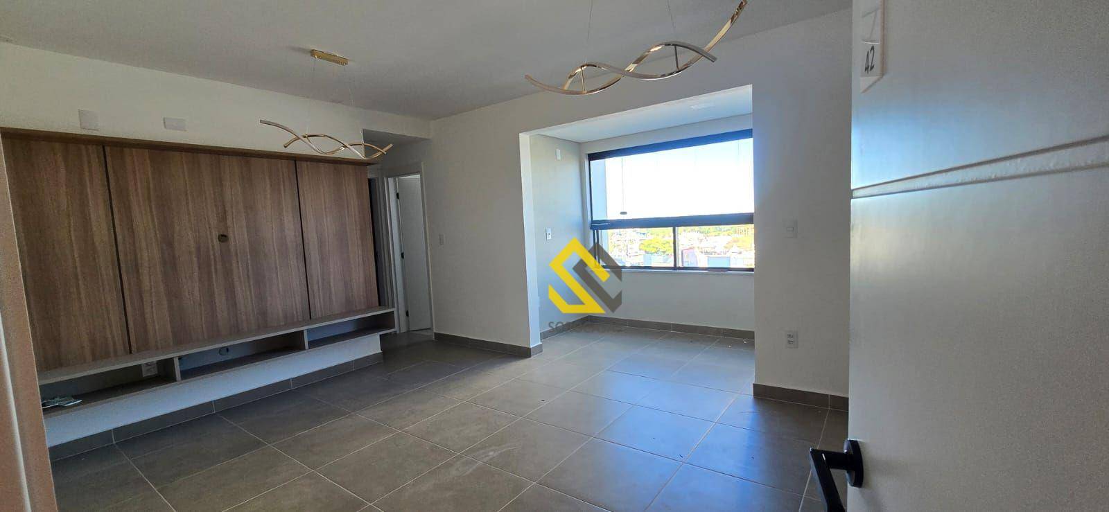 Apartamento para alugar com 2 quartos, 68m² - Foto 13