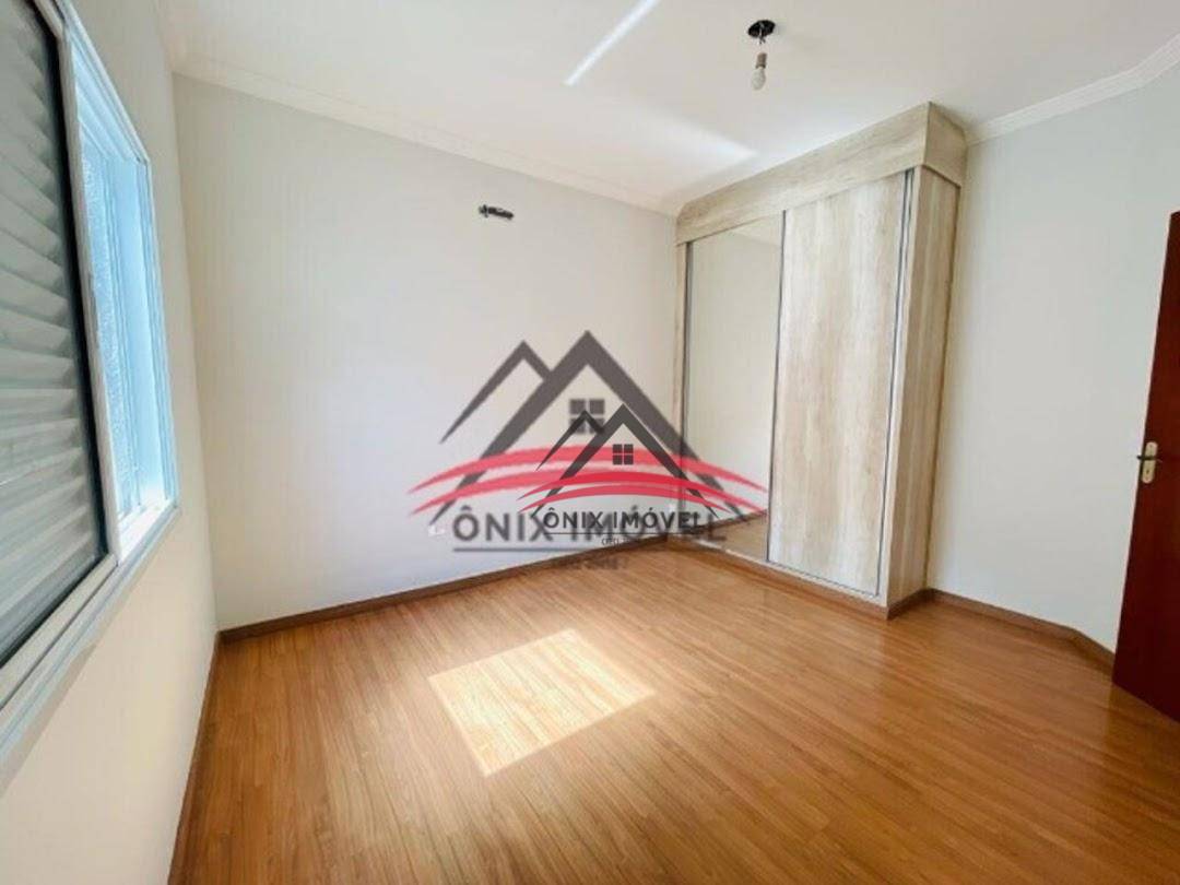 Casa de Condomínio à venda com 3 quartos, 224m² - Foto 10