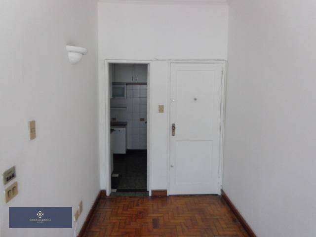 Apartamento à venda com 2 quartos, 70m² - Foto 5