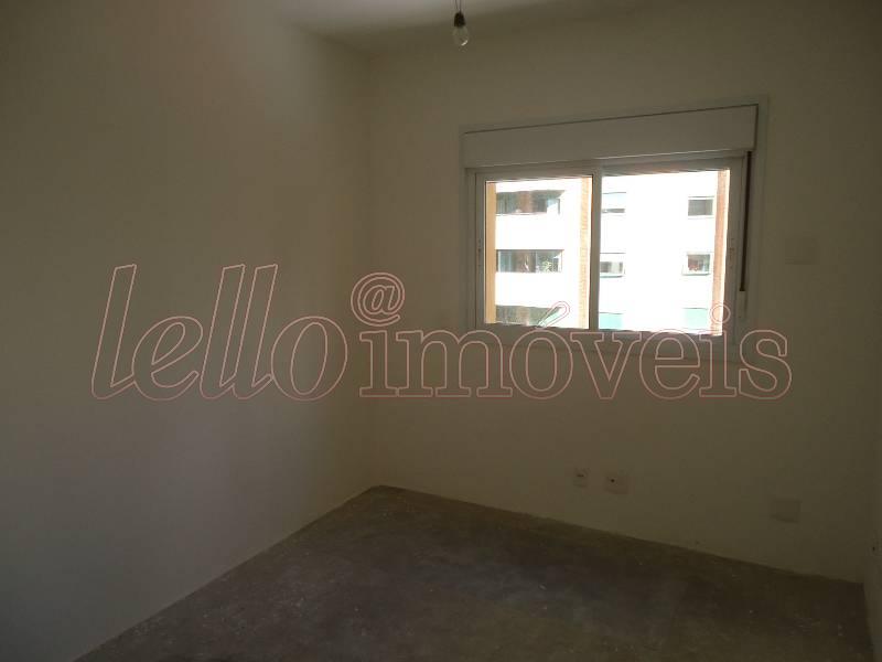 Apartamento à venda com 3 quartos, 187m² - Foto 11