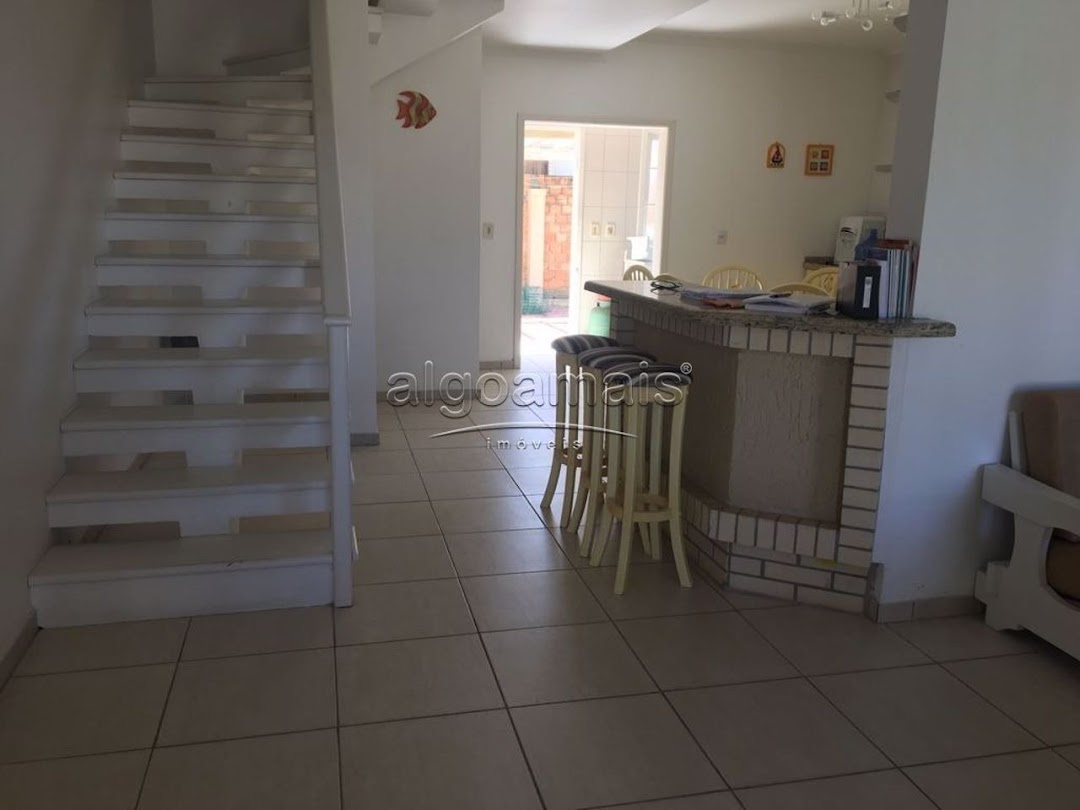 Casa à venda com 3 quartos - Foto 4