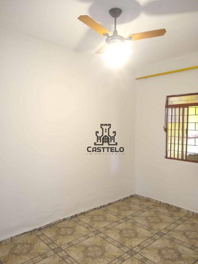 Casa à venda com 3 quartos, 95m² - Foto 5