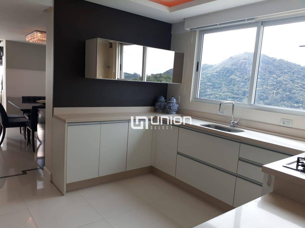 Apartamento à venda com 3 quartos, 238m² - Foto 11