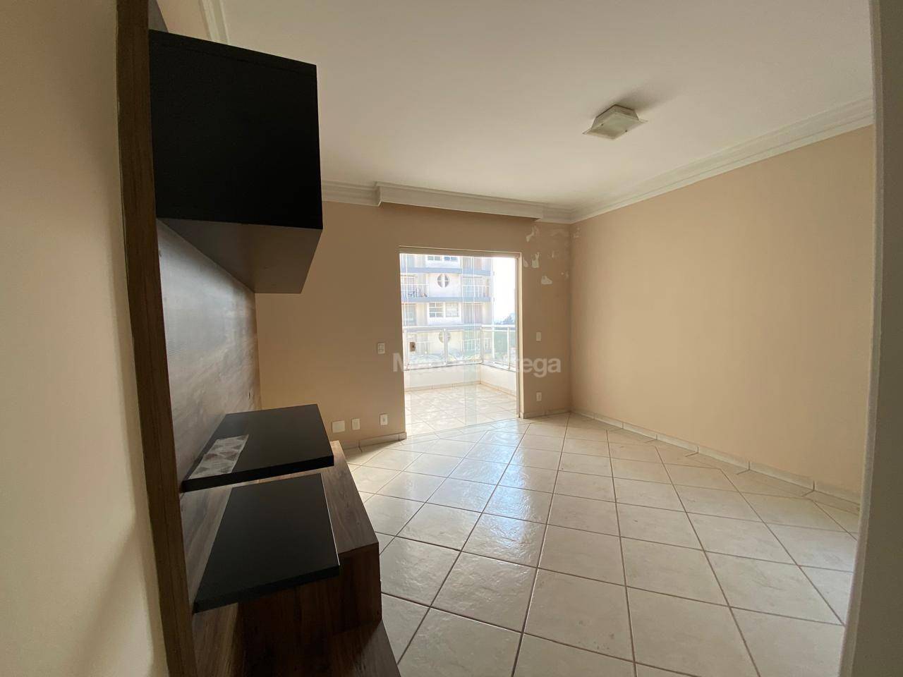 Apartamento para alugar com 2 quartos, 85m² - Foto 11