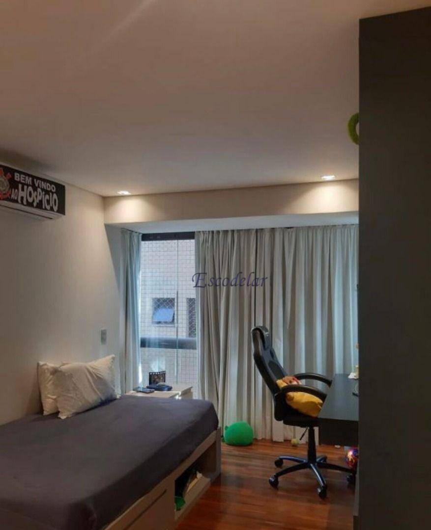 Apartamento à venda e aluguel com 3 quartos, 178m² - Foto 13