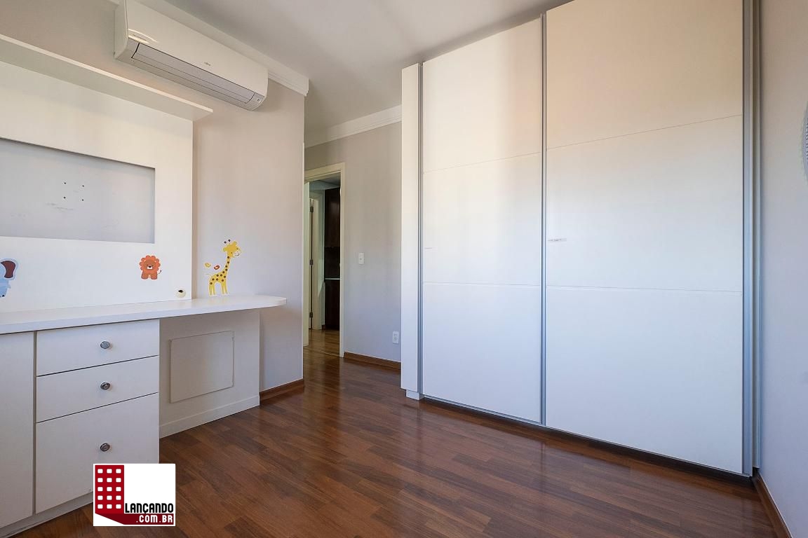 Apartamento à venda com 3 quartos, 213m² - Foto 12