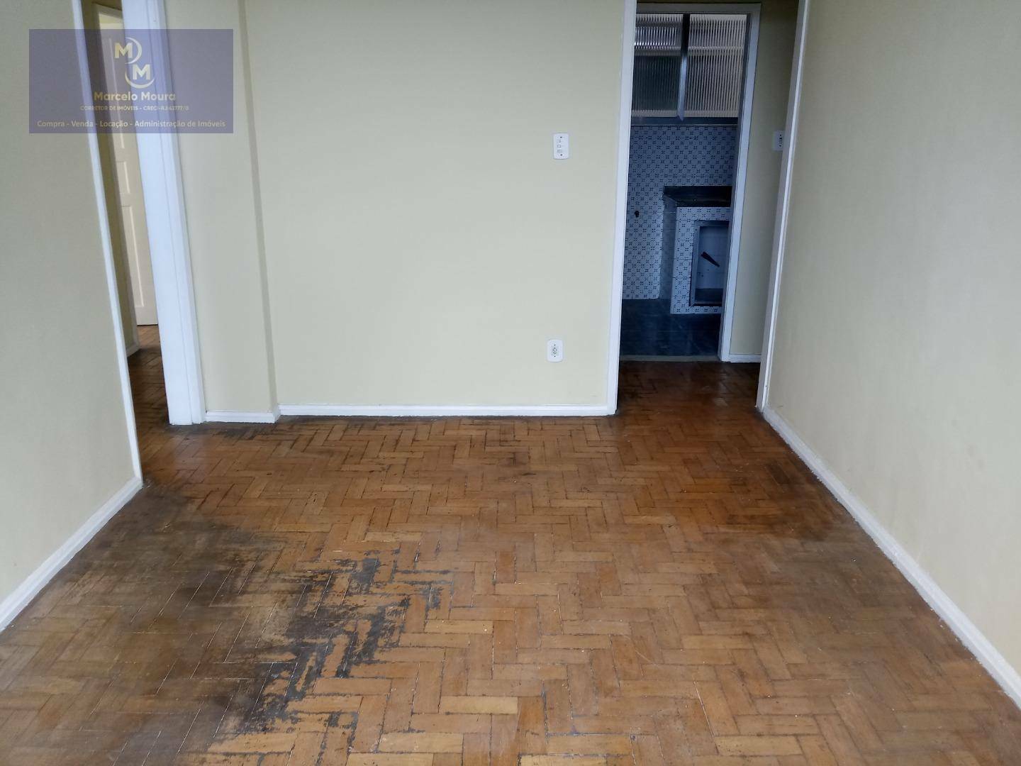 Apartamento à venda com 2 quartos, 65m² - Foto 3