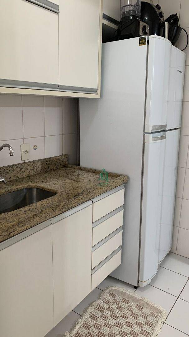 Apartamento à venda com 2 quartos, 67m² - Foto 14