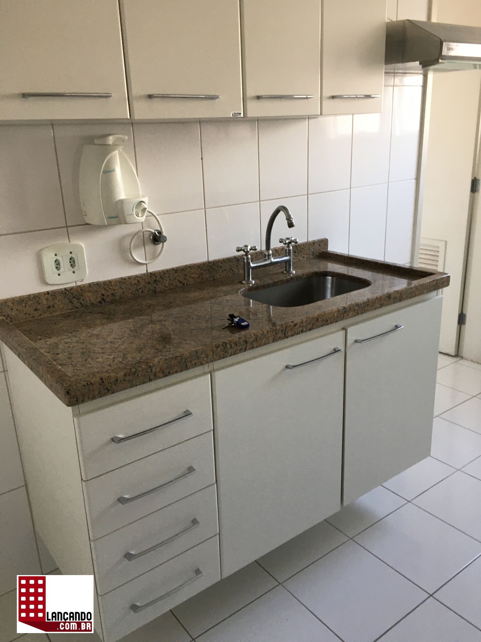 Apartamento à venda com 2 quartos, 62m² - Foto 6