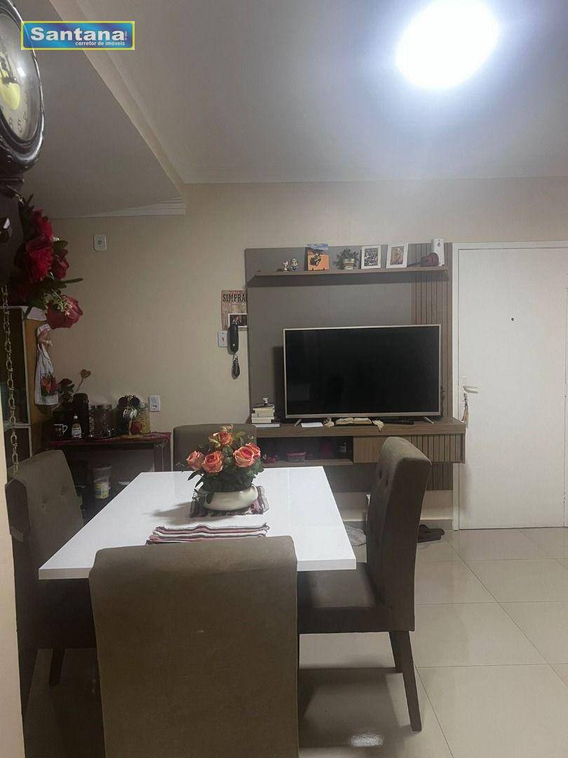 Apartamento à venda com 2 quartos, 42m² - Foto 13