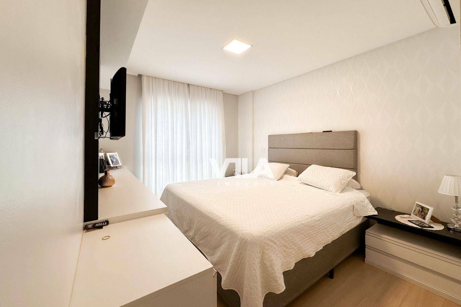 Apartamento à venda com 3 quartos, 115m² - Foto 14