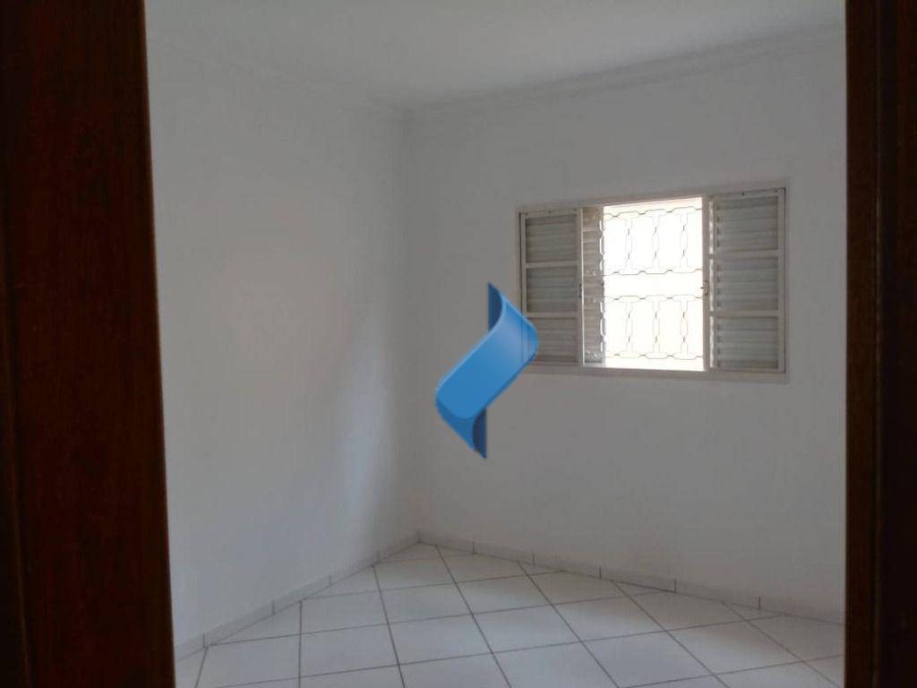 Casa à venda com 4 quartos, 260m² - Foto 7