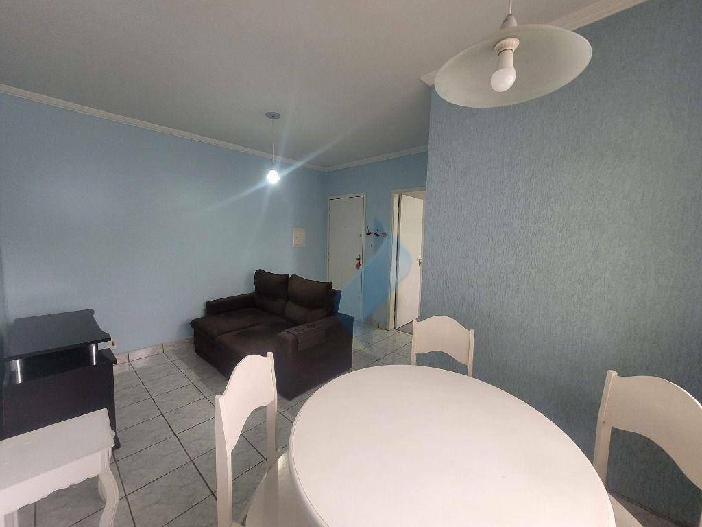 Apartamento para alugar com 2 quartos, 55m² - Foto 7