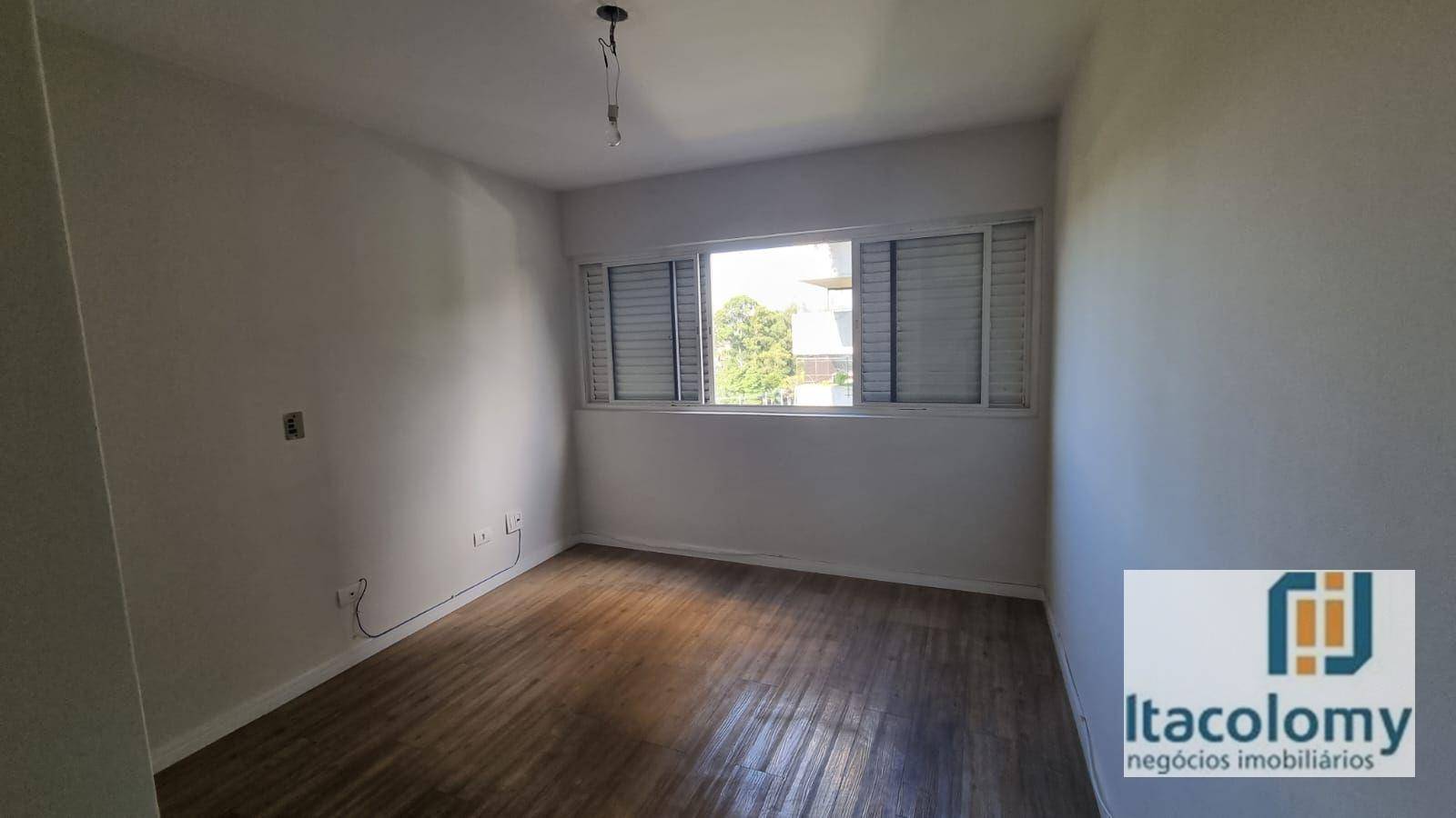 Apartamento à venda com 3 quartos, 170m² - Foto 11