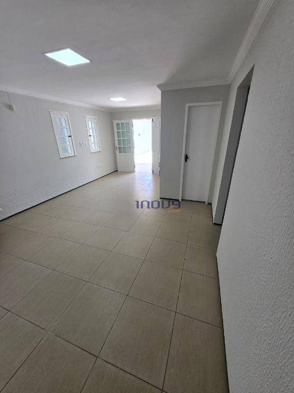 Casa, 4 quartos, 173 m² - Foto 5