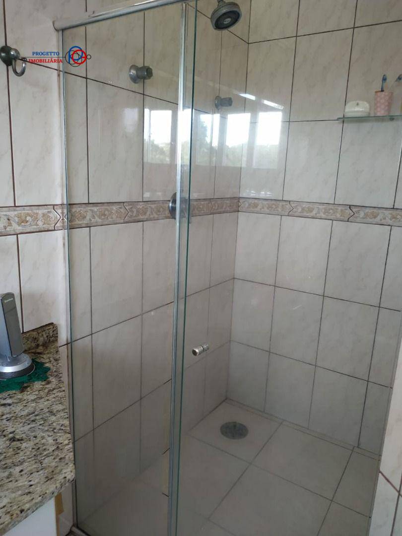 Casa de Condomínio à venda com 4 quartos, 238m² - Foto 22