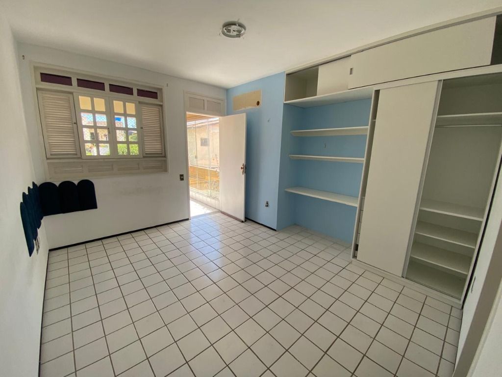 Casa para alugar com 4 quartos, 230m² - Foto 20