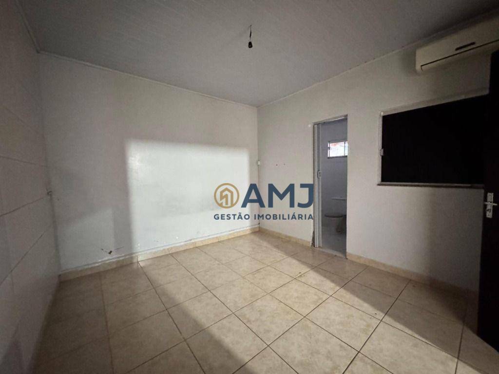 Casa para alugar com 3 quartos, 301m² - Foto 31