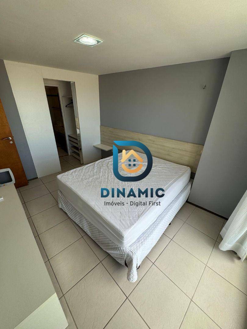 Apartamento à venda com 2 quartos, 70m² - Foto 32